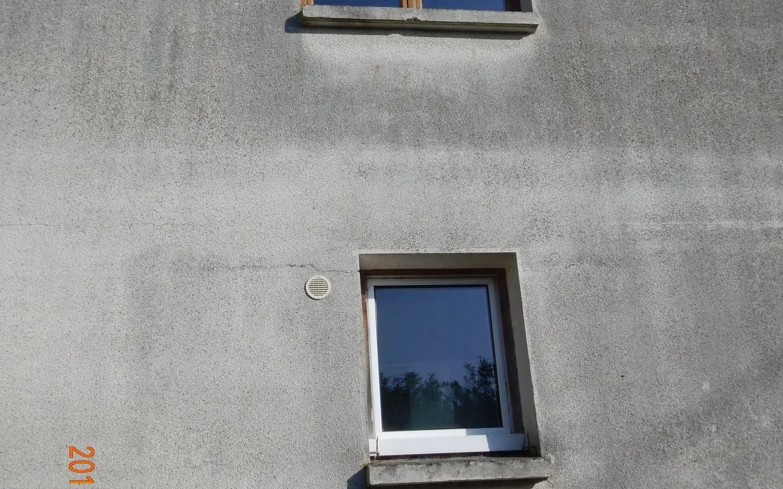 embelissement et Isolation par l’extérieur de 3 façades d'une maison des années 70