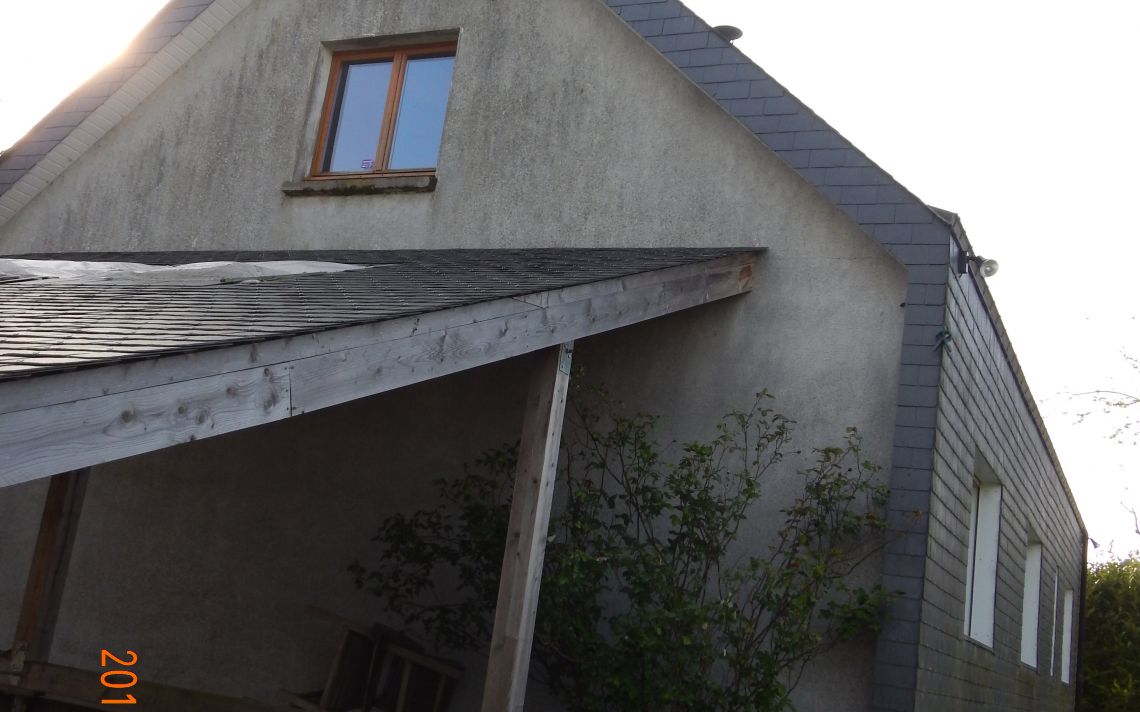 Isolation par l’extérieur de 3 façades d'une maison des années 70