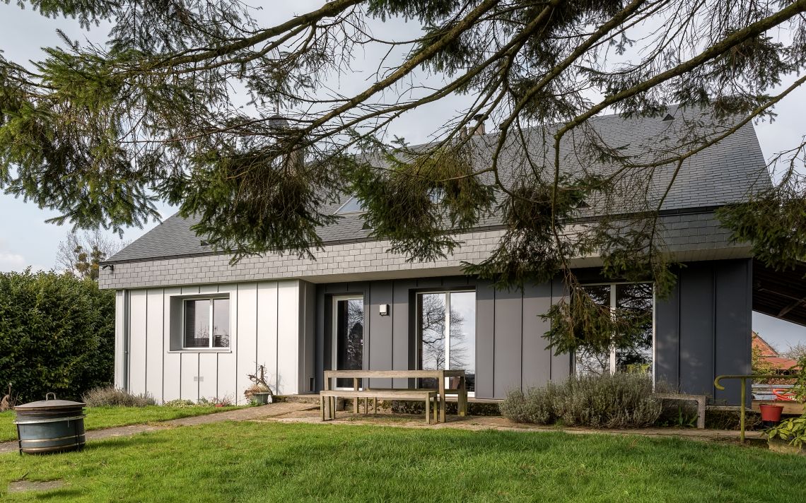 Isolation par l’extérieur de 3 façades d'une maison des années 70