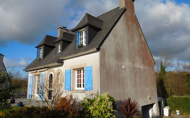 Isolation thermique des pignons d'une maison Néo-bretonne